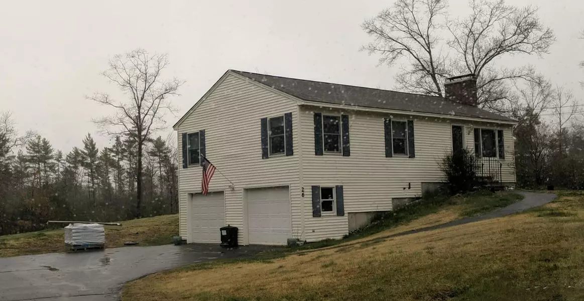 26 Old Limerick RD, Hollis, ME 04042