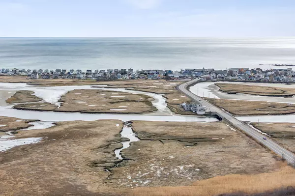 Wells, ME 04090,35 Barefoot Cottage RD #163