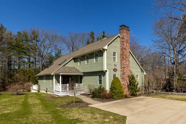 Wells, ME 04090,98 Bourne AVE