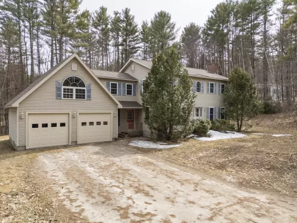 Bethel, ME 04217,44 Dumont CIR