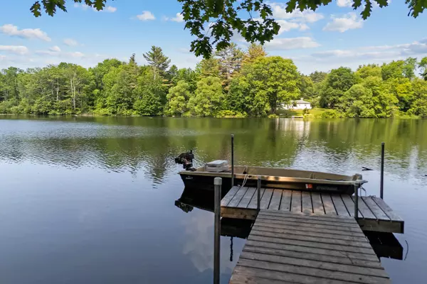 106 Frost DR, Monmouth, ME 04259