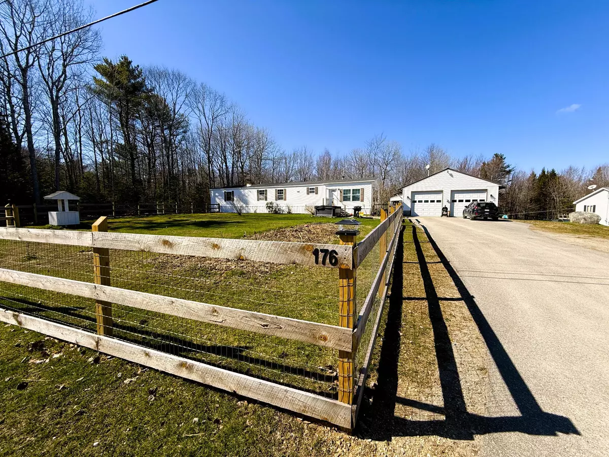 Waldoboro, ME 04572,176 Violet LN