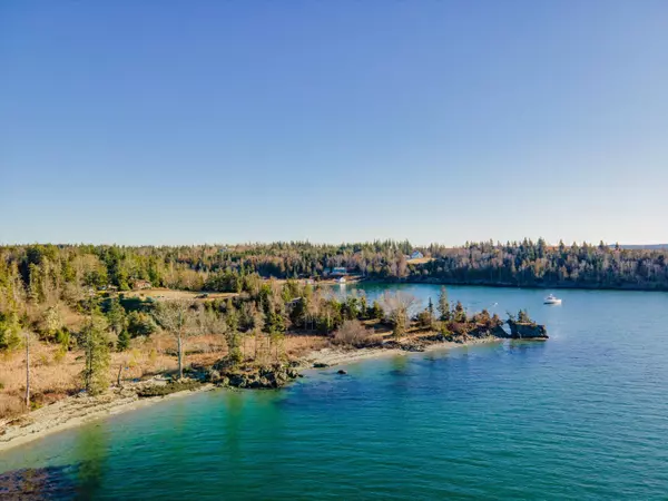 Lot 1 Thomas RD, North Haven, ME 04853