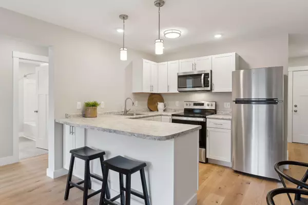 Westbrook, ME 04092,25 Three Pines DR #301
