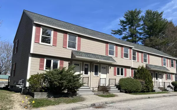 162 Beach ST #1, Saco, ME 04072