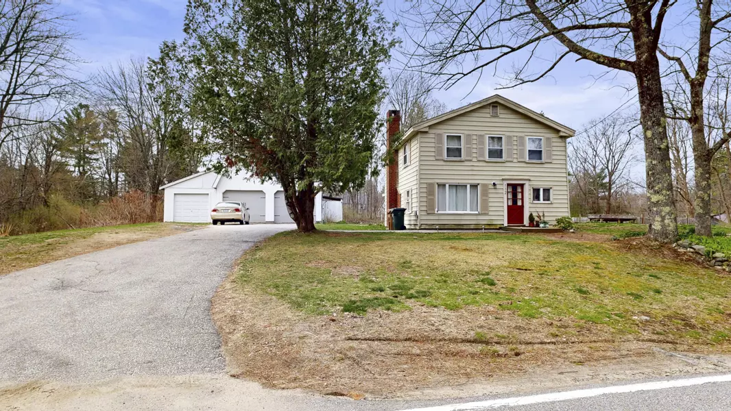 112 Simpson RD, Saco, ME 04072