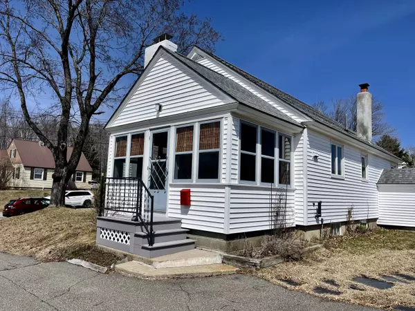 Millinocket, ME 04462,30 Winter ST