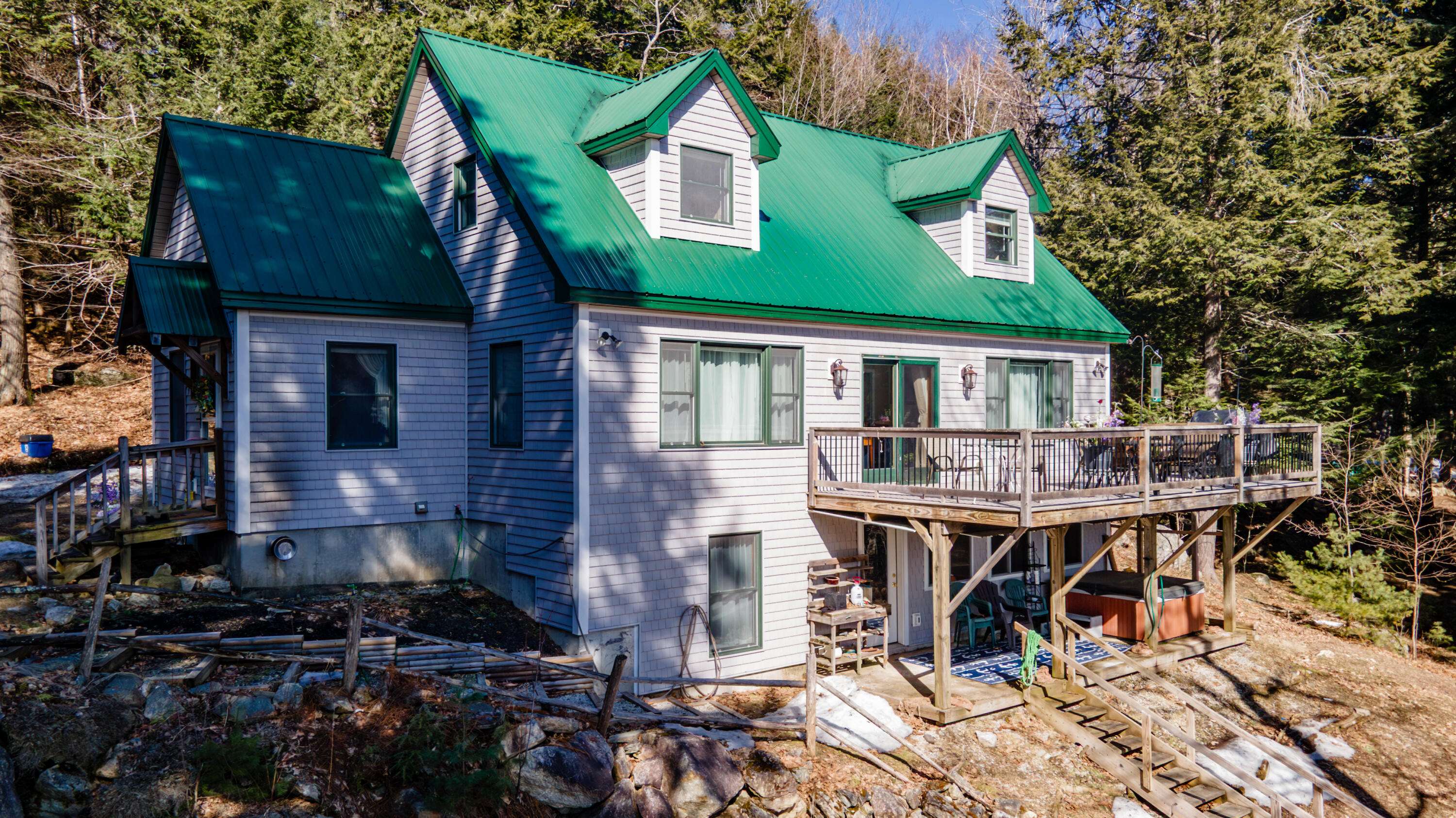 Norway, ME 04268,18 Boulder WAY