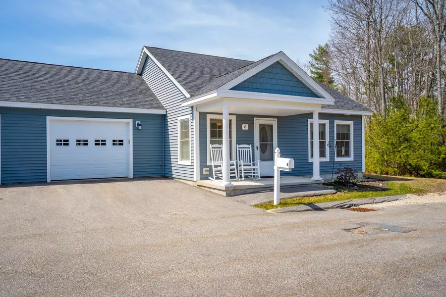 8 Blueberry LN #8, Standish, ME 04084