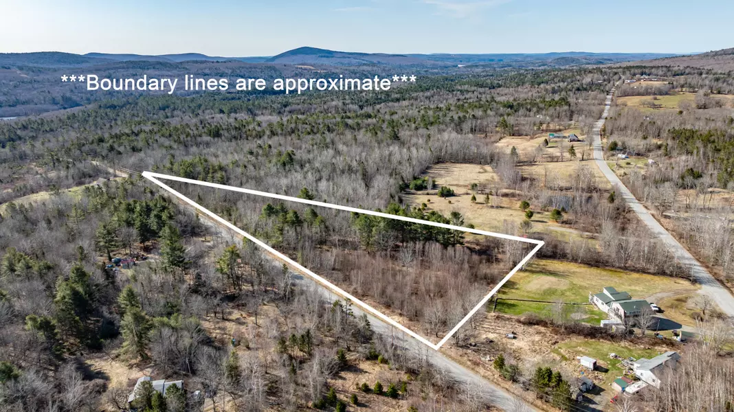 0 Dresser RD, Bucksport, ME 04416