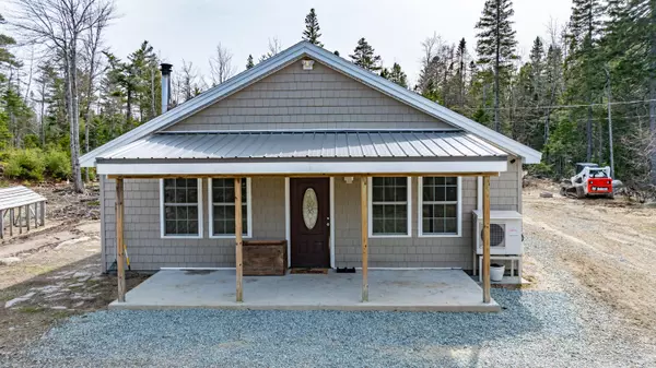 Gouldsboro, ME 04607,1619 US 1