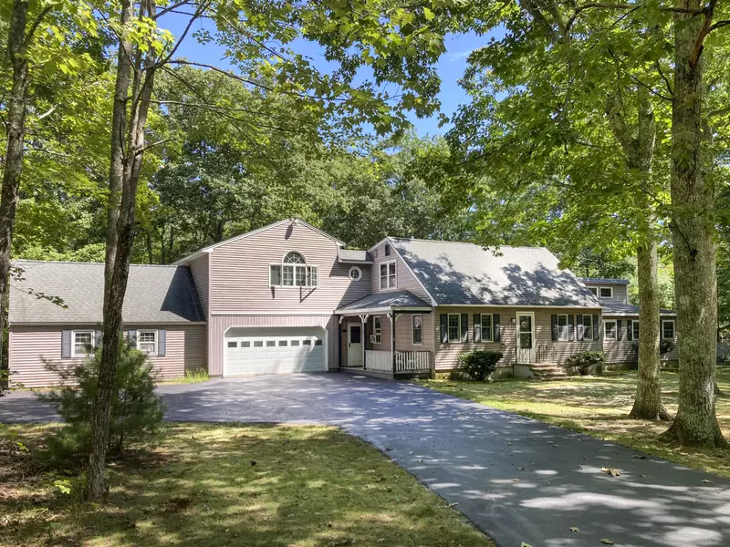 6 Oak WAY, Lyman, ME 04002