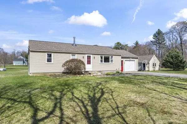 Eliot, ME 03903,286 Hanscom RD