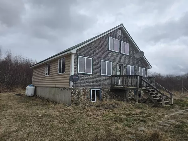 Alexander, ME 04694,26 Hawg LN