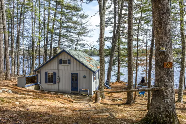 58 Juniper LN, Damariscotta, ME 04543