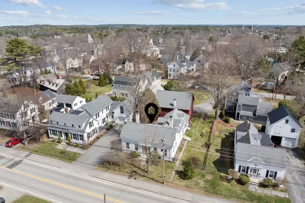 62 W Elm ST, Yarmouth, ME 04096