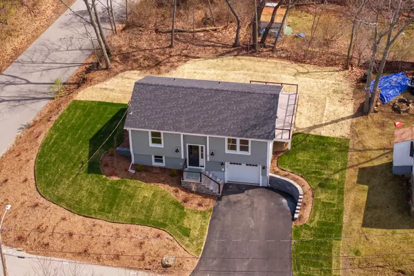 Kittery, ME 03904,26 Oak TER