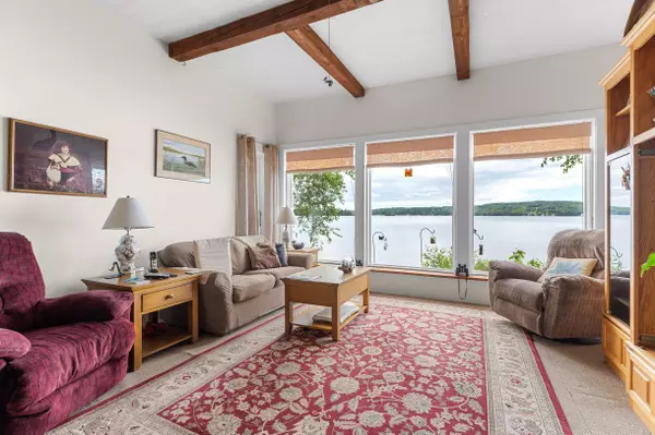 Winthrop, ME 04364,160 Heritage Woods LN