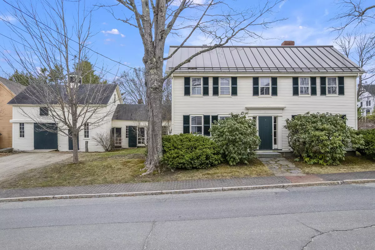 Wiscasset, ME 04578,4 Washington ST