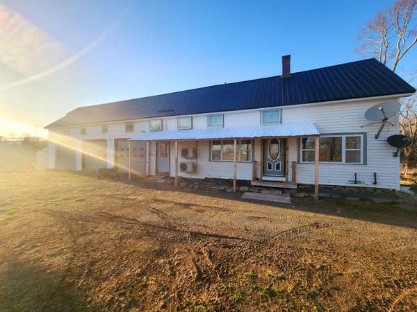 1036 Main RD, Bradford, ME 04410