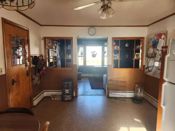 Millinocket, ME 04462,162 Prospect ST