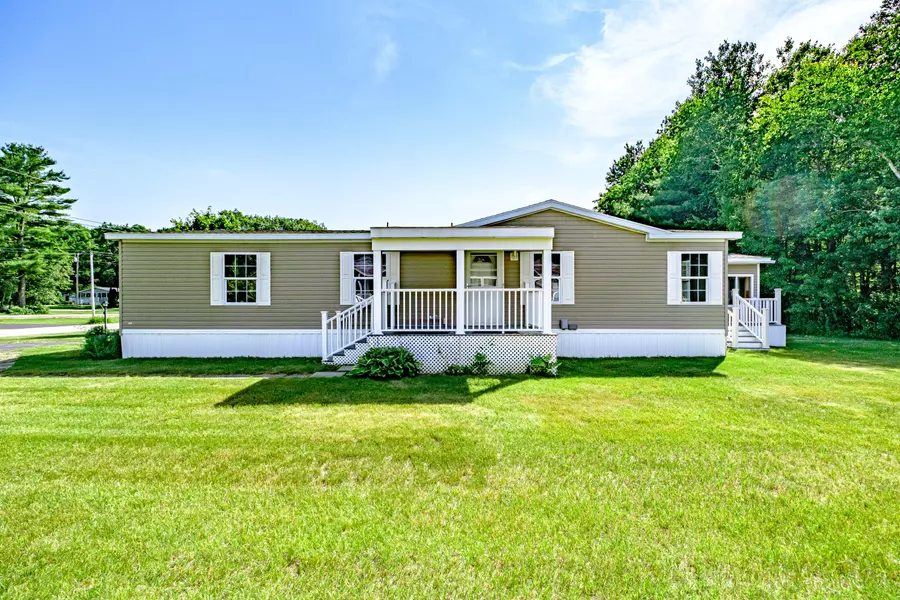 3 Windsor DR, Alfred, ME 04002