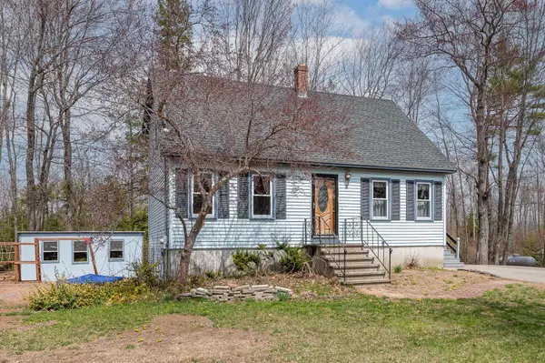 22 Pierce AVE, Sanford, ME 04073