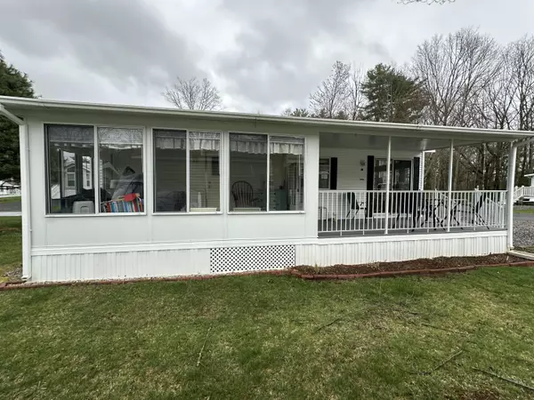 Wells, ME 04090,620 Post RD #44