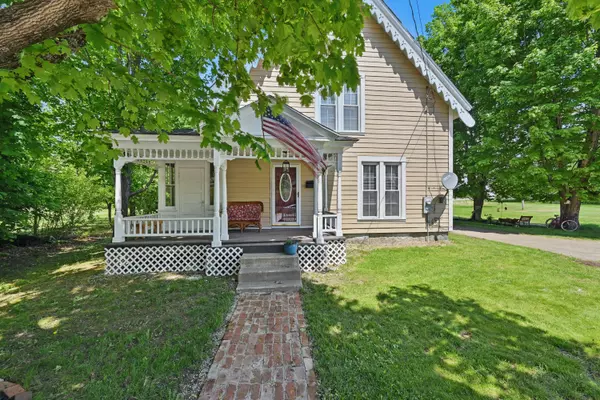 Newport, ME 04953,126 Elm ST