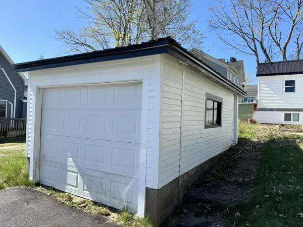 Old Orchard Beach, ME 04064,55 Washington AVE