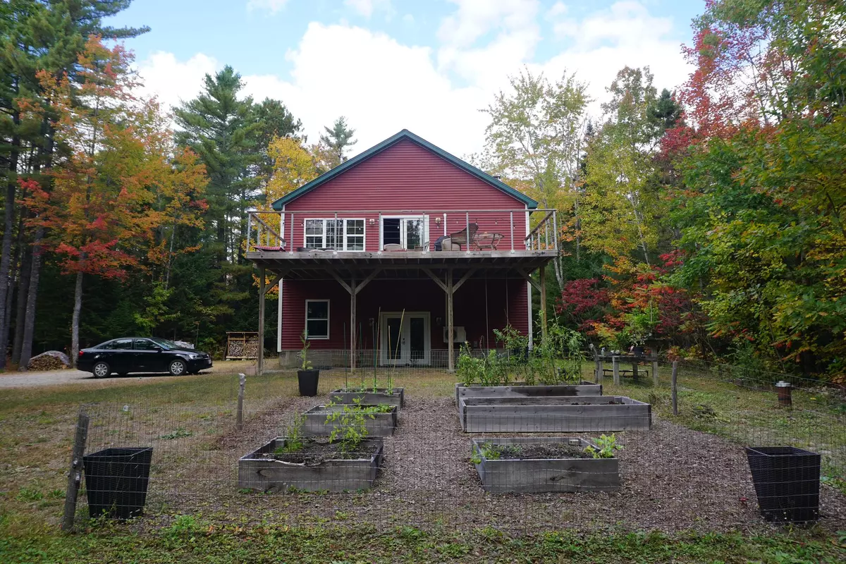 Greenbush, ME 04418,28 Taylor RD