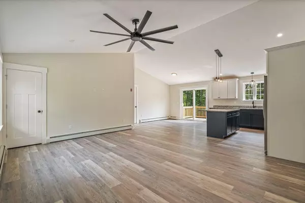 Limington, ME 04049,9 Morgan LN