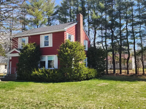 Waterville, ME 04901,4 Newland AVE