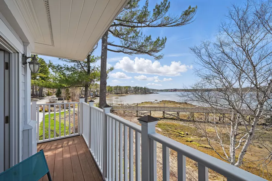 306 Eddy RD #103, Edgecomb, ME 04556