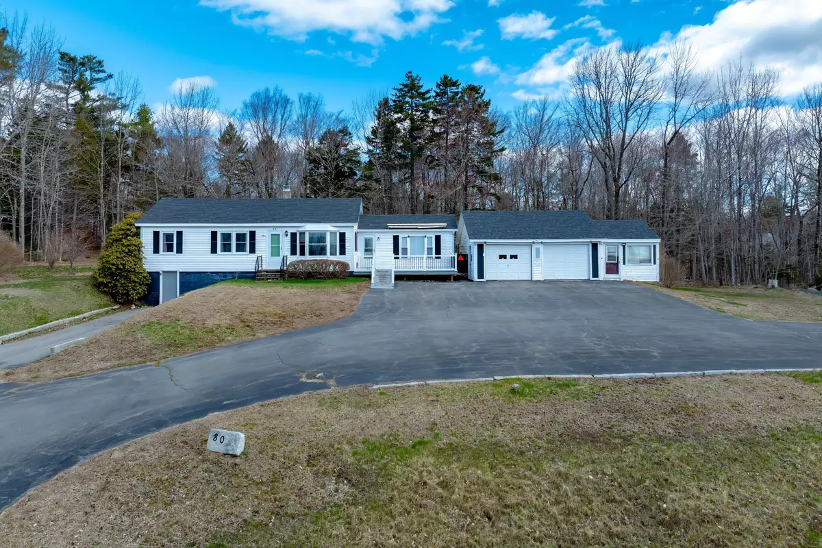 Ellsworth, ME 04605,805 Bucksport RD