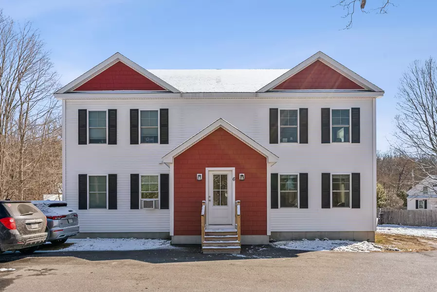 6 Lewiston RD, Gray, ME 04039