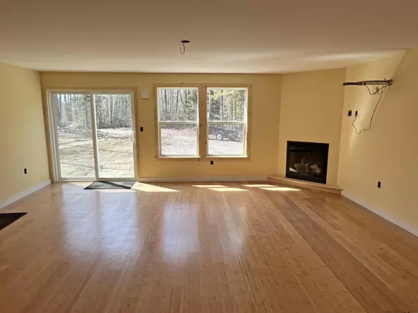 Otis, ME 04605,294 Otis RD