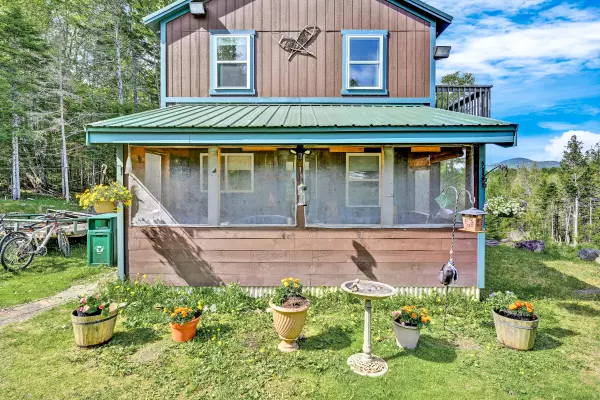 50 Halls AVE, Greenville, ME 04441