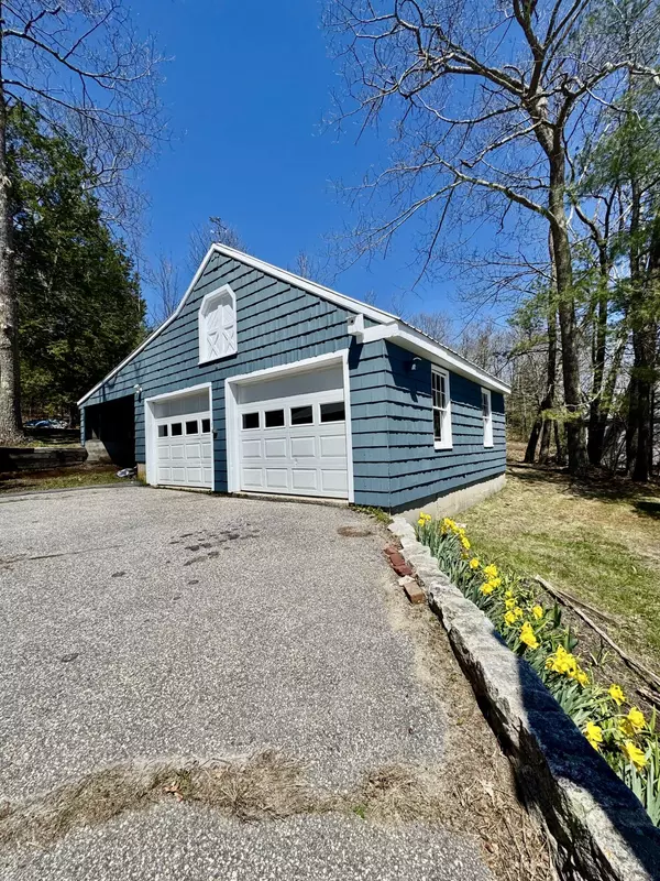 Westbrook, ME 04092,622 Methodist RD