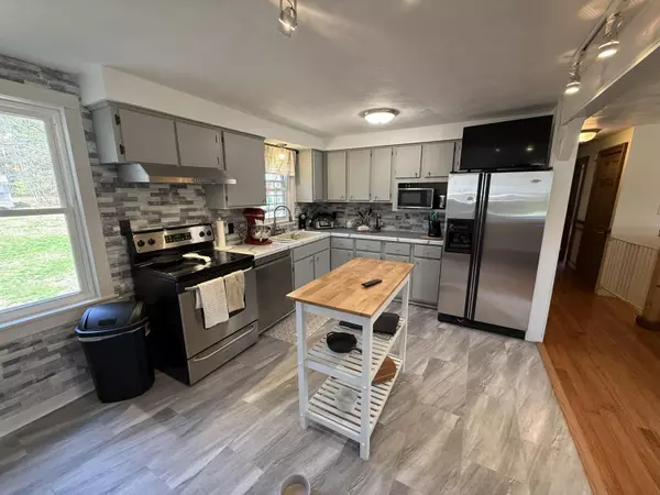 Lyman, ME 04002,106 Kennebunk Pond RD