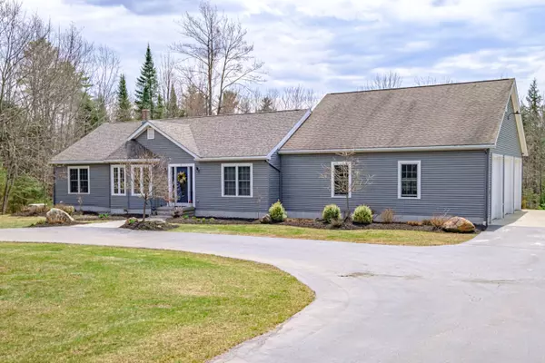 Norway, ME 04268,71 Eddie Kahkonen RD