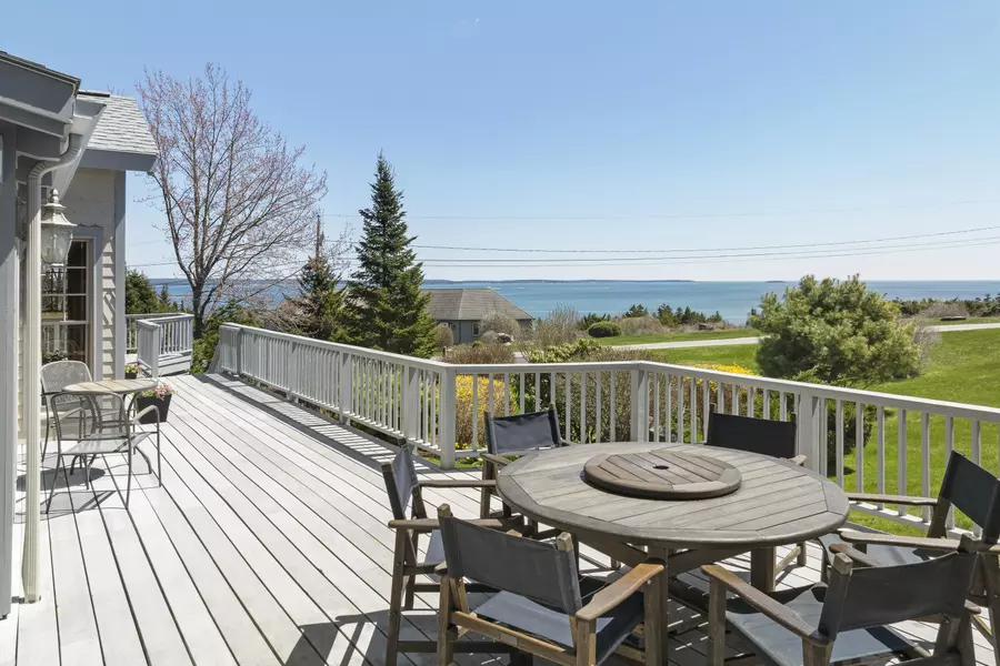 11 Blueberry RDG, Harpswell, ME 04066