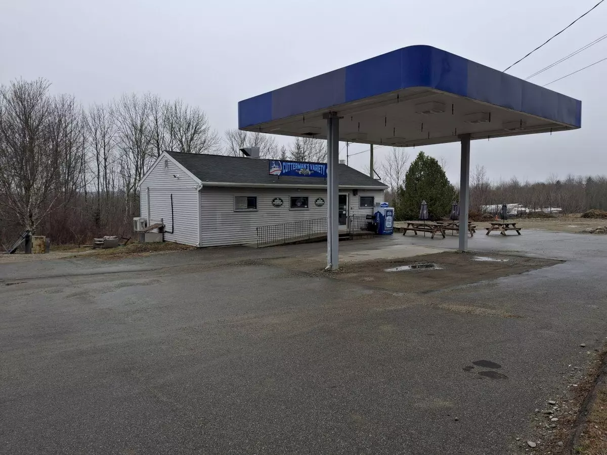 Stockton Springs, ME 04981,309 US Route 1