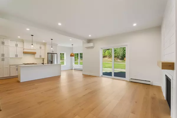 Cumberland, ME 04021,9 Feldspar LN #5