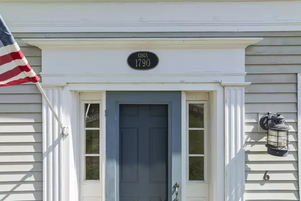 Harpswell, ME 04003,6 Barker Point RD