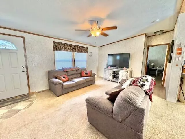 Sanford, ME 04073,27 Gerard ST