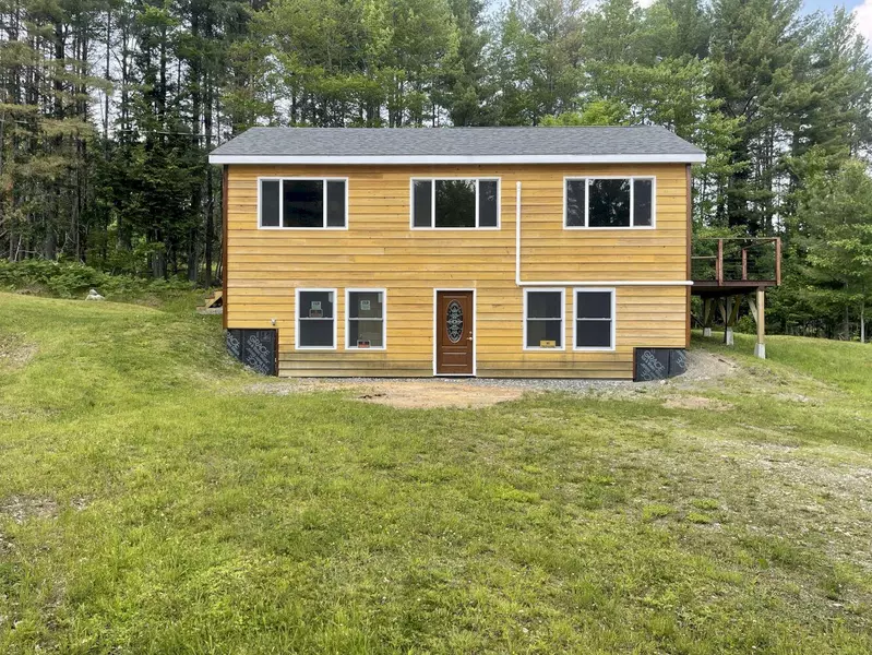 144 Redneck RD, Starks, ME 04911