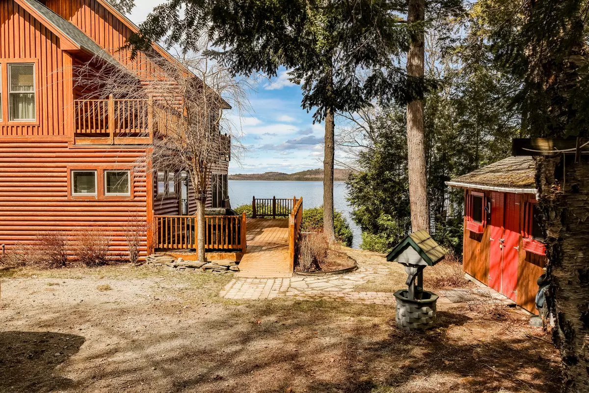 Enfield, ME 04493,204 Cedar Rest RD