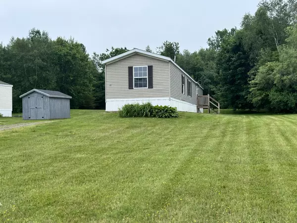 Glenburn, ME 04401,35 Lorna LN