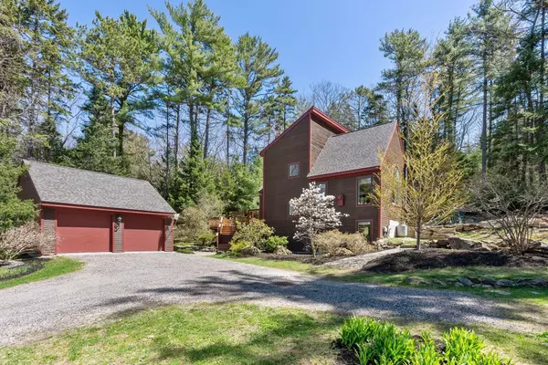 410 Gilman RD, Yarmouth, ME 04096